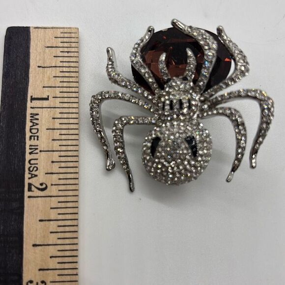 Vtg OPC CN rhinestone 3D spider/black widow/tarantula pin brooch HUGE! - Picture 9 of 9